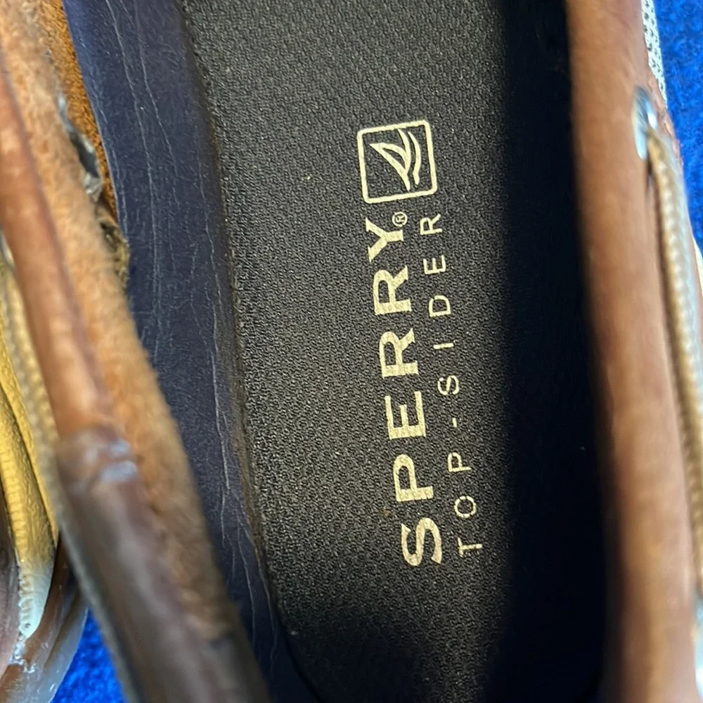 Sperry men’s top